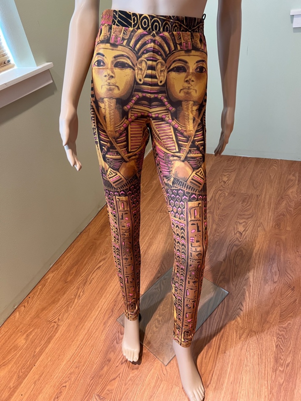 Akira Egyptian Pharaoh Print High-Waist Leggings - Gold & Pink Size L